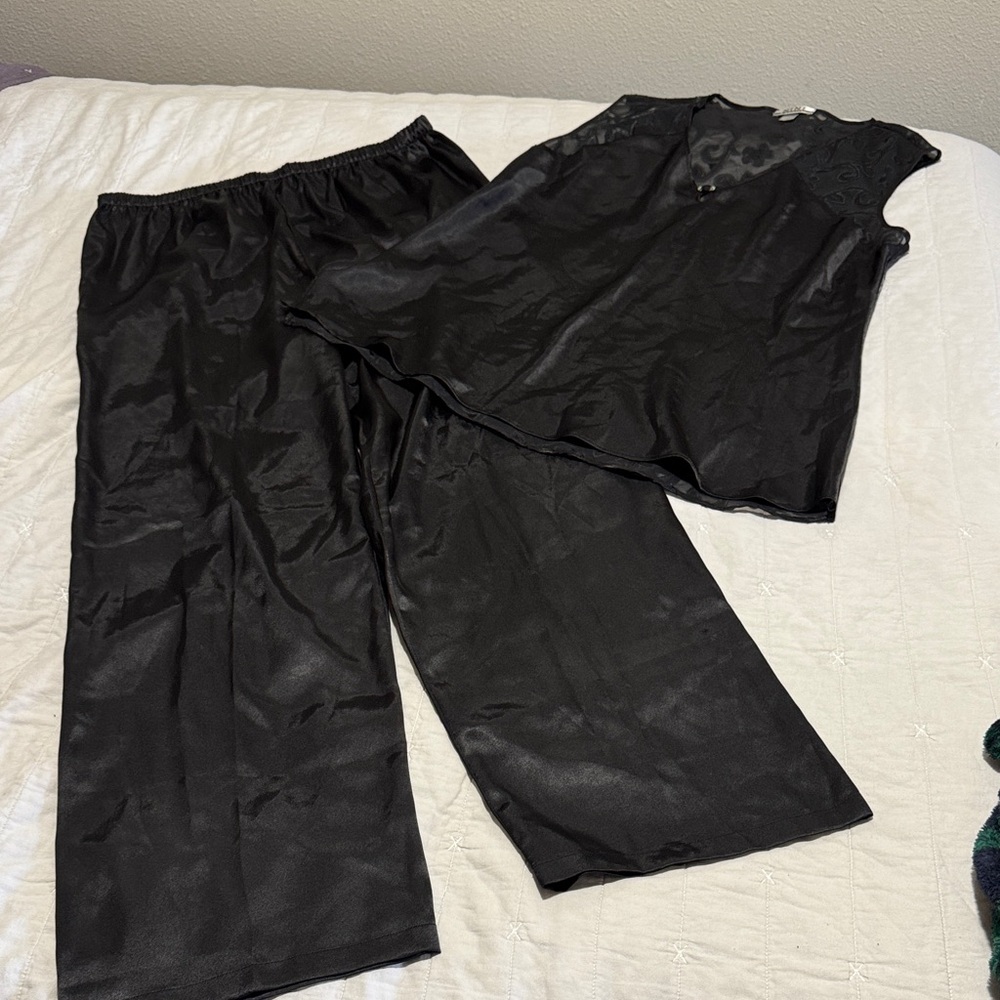 Nine & Co. Black Chemise and Slip Set vintage